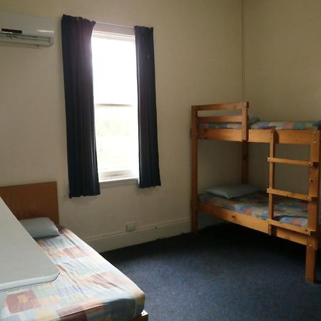 Launceston Backpackers Hostel Exterior photo