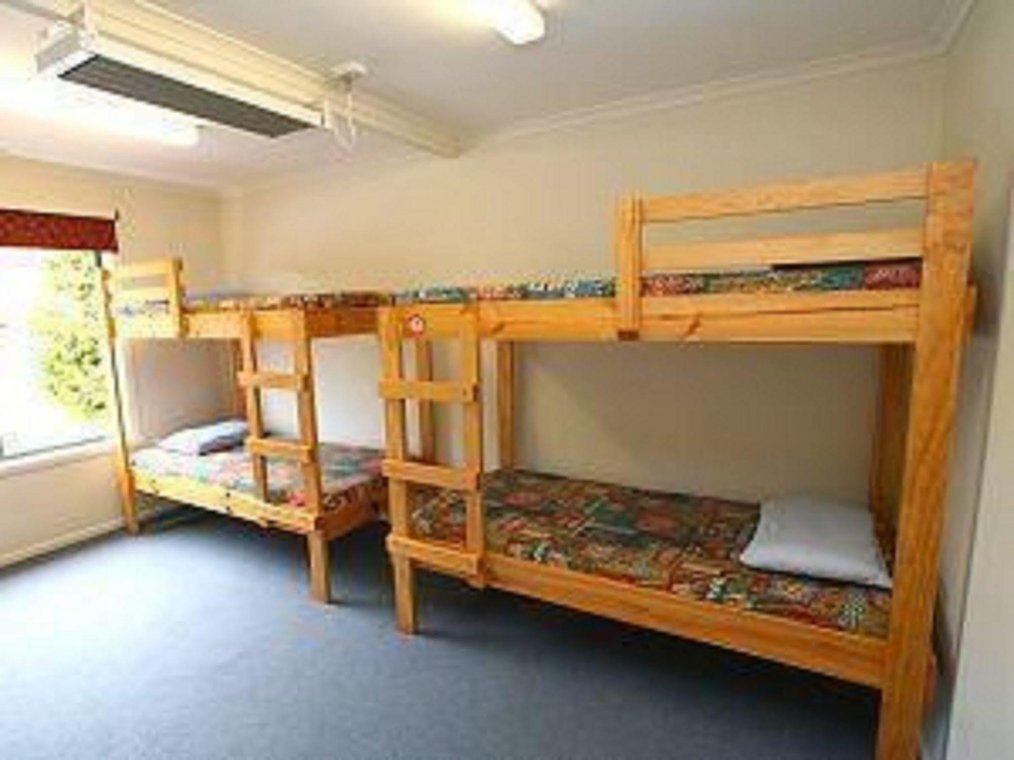 Launceston Backpackers Hostel Exterior photo