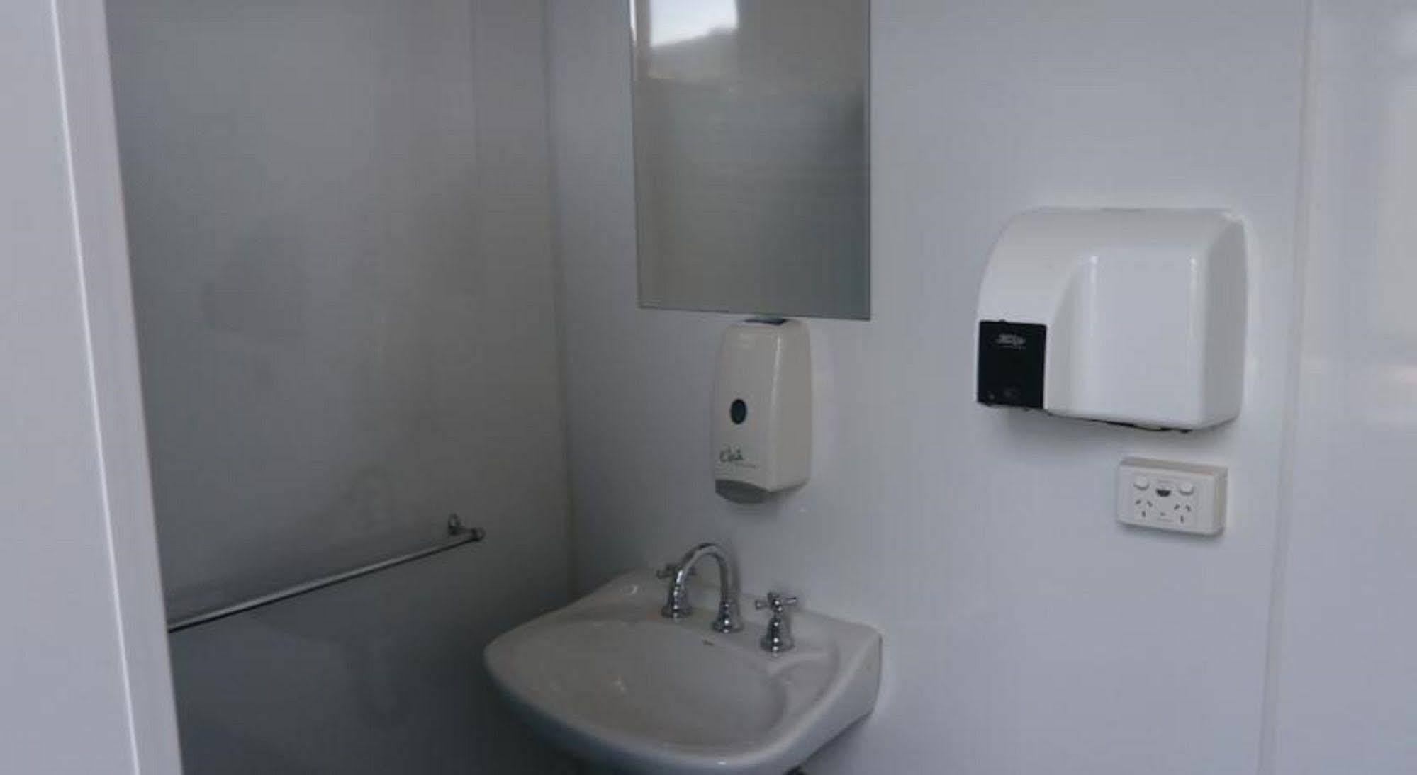 Launceston Backpackers Hostel Exterior photo